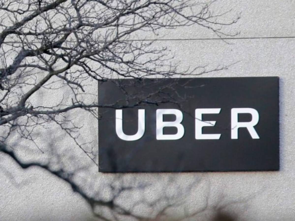 Corte británica reconoce derechos a los conductores de Uber