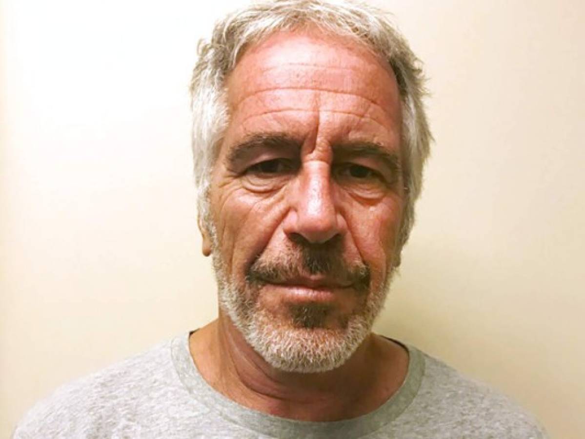 Fiscales van tras posibles colaboradores de Jeffrey Epstein