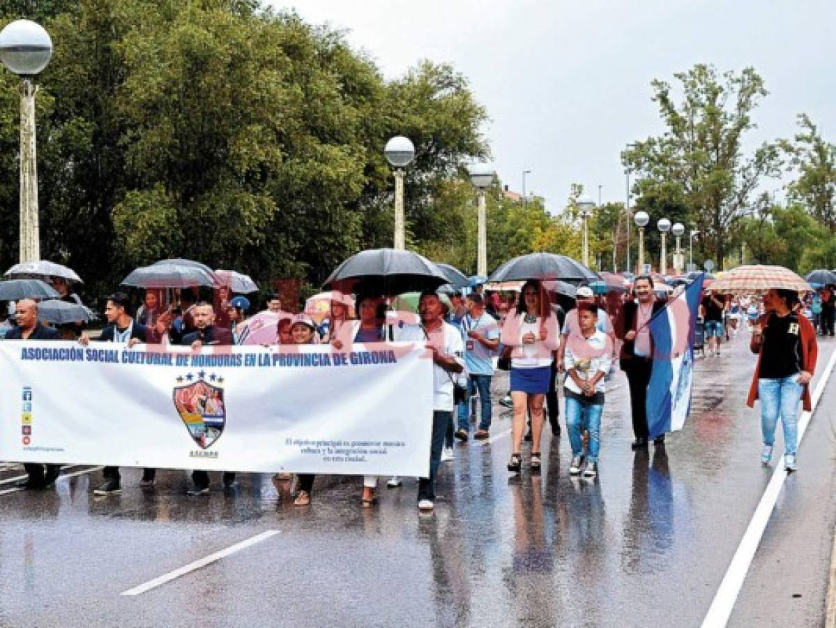 Ejemplar comunidad de hondureños en Girona, España