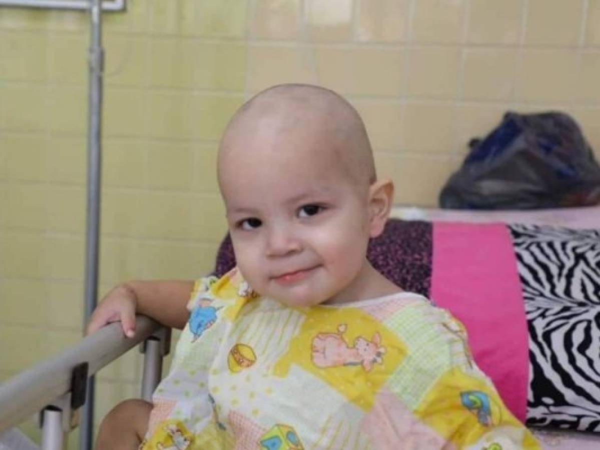 El pequeño Matías Baquedano aún requiere apoyo económico para vencer el cáncer