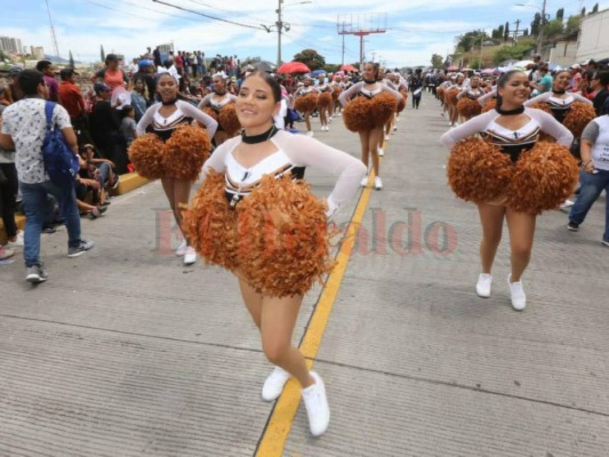 El Instituto Central Vicente Cáceres vuelve a dar un show a la altura en desfiles de Independencia