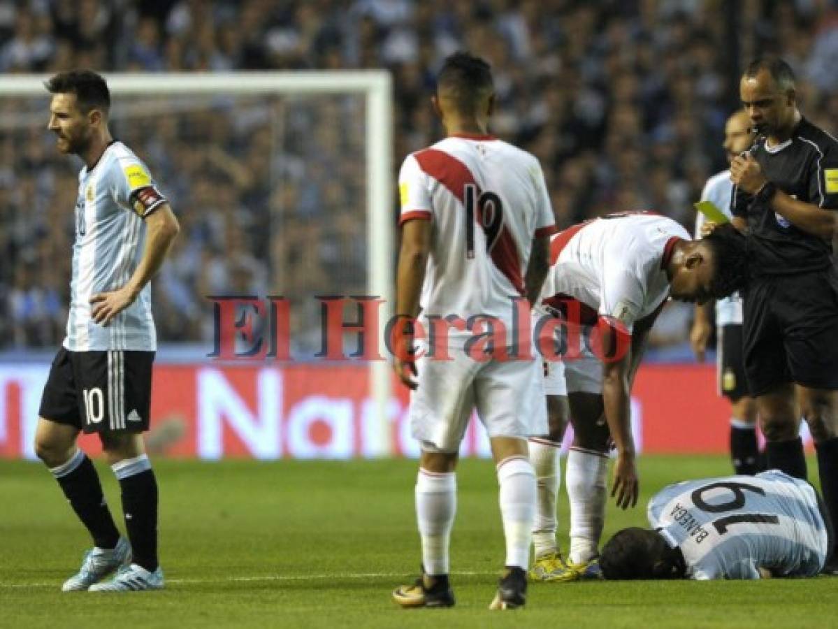 Argentina de Messi al borde de quedar sin Mundial al empatar 0-0 con Perú