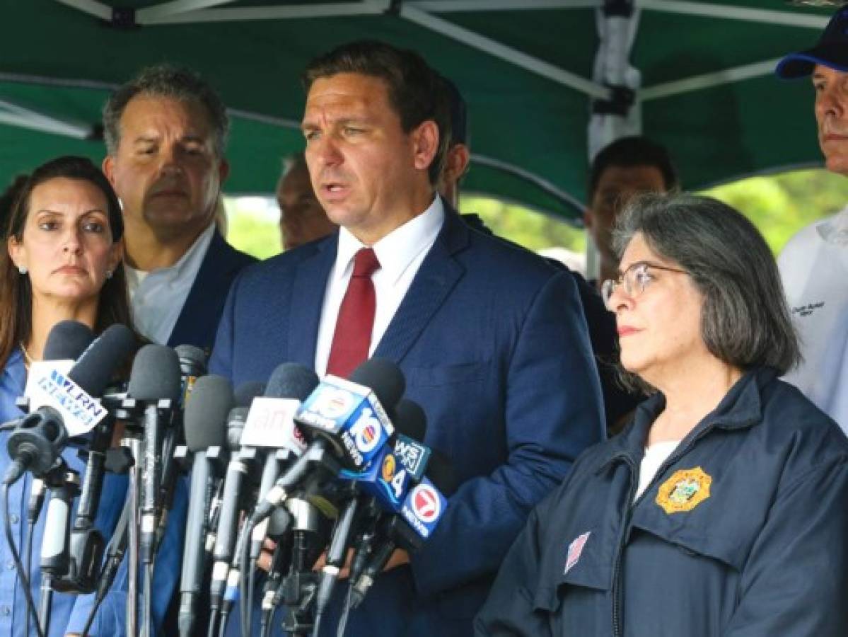 Gobernador de Florida pide explicación 'sin demora' por derrumbe en Miami  