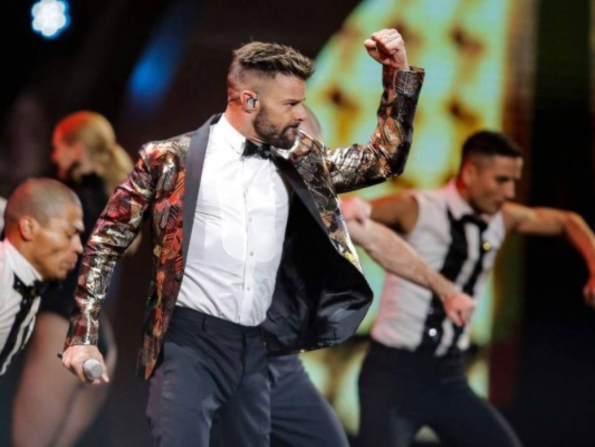 Ricky Martin apoya protestas y espera que Chile provoque un 'efecto dominó'