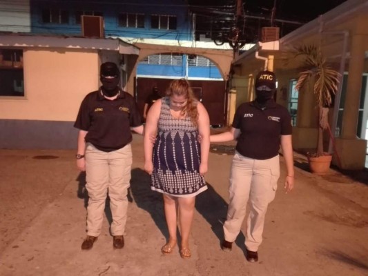 Capturan a fémina acusada por el delito de pornografía infantil en Honduras