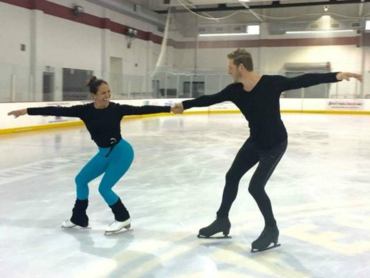 Johanna Castillo, triunfa entre la moda y el patinaje sobre hielo