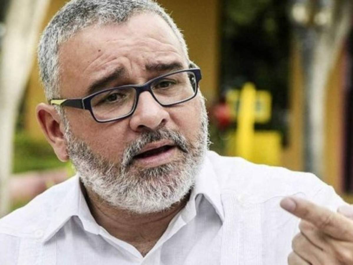 El Salvador lanza nueva orden de detención contra expresidente Funes