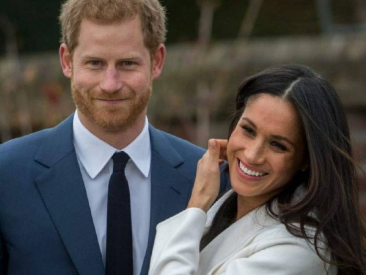 Llegada de Harry y Meghan desata algarabía de monárquicos canadienses