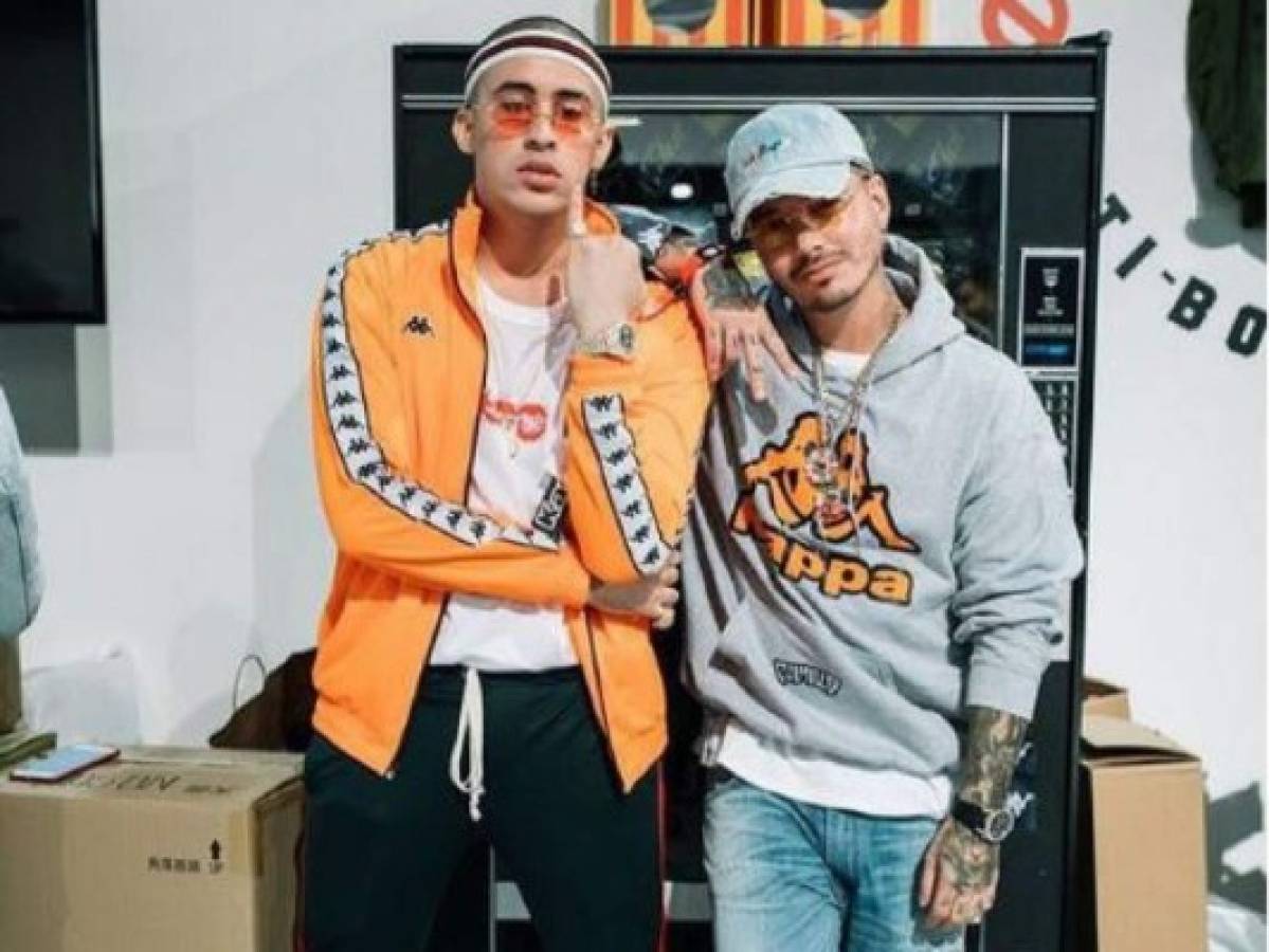 J Balvin muestra el 'baile del conejo” de Bad Bunny