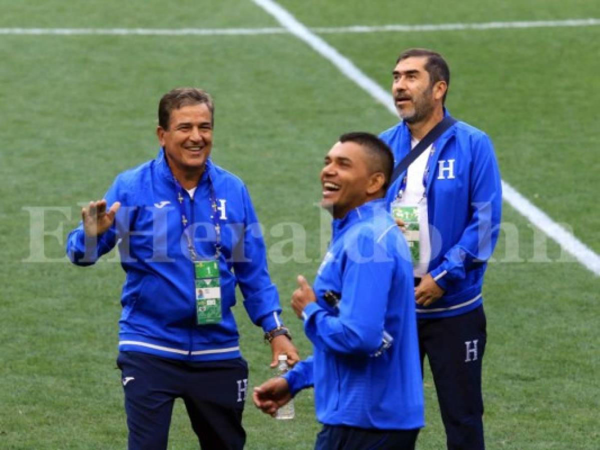 El cuerpo técnico de Honduras se prepara para enfrentar este clásico centroamericano. (Fotos: Ronal Aceituno / Grupo Opsa)