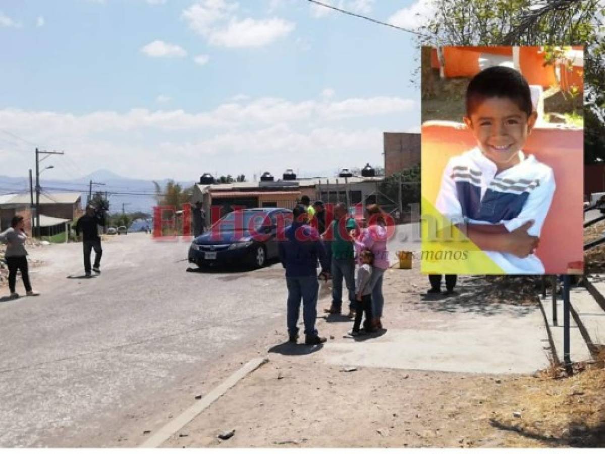 La Policía busca a motorista que mató a niño frente a su escuela