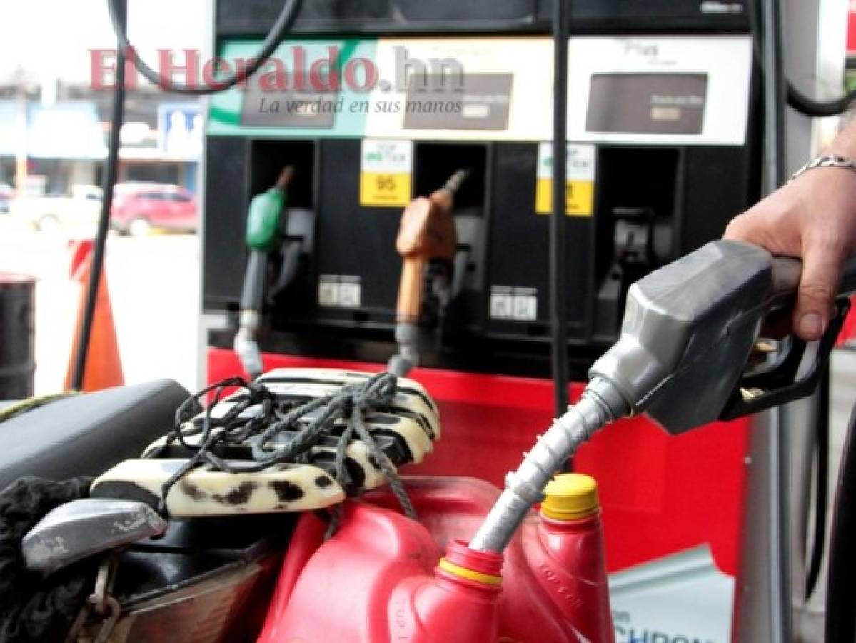 Combustibles en Honduras volverán a bajar de precio este lunes