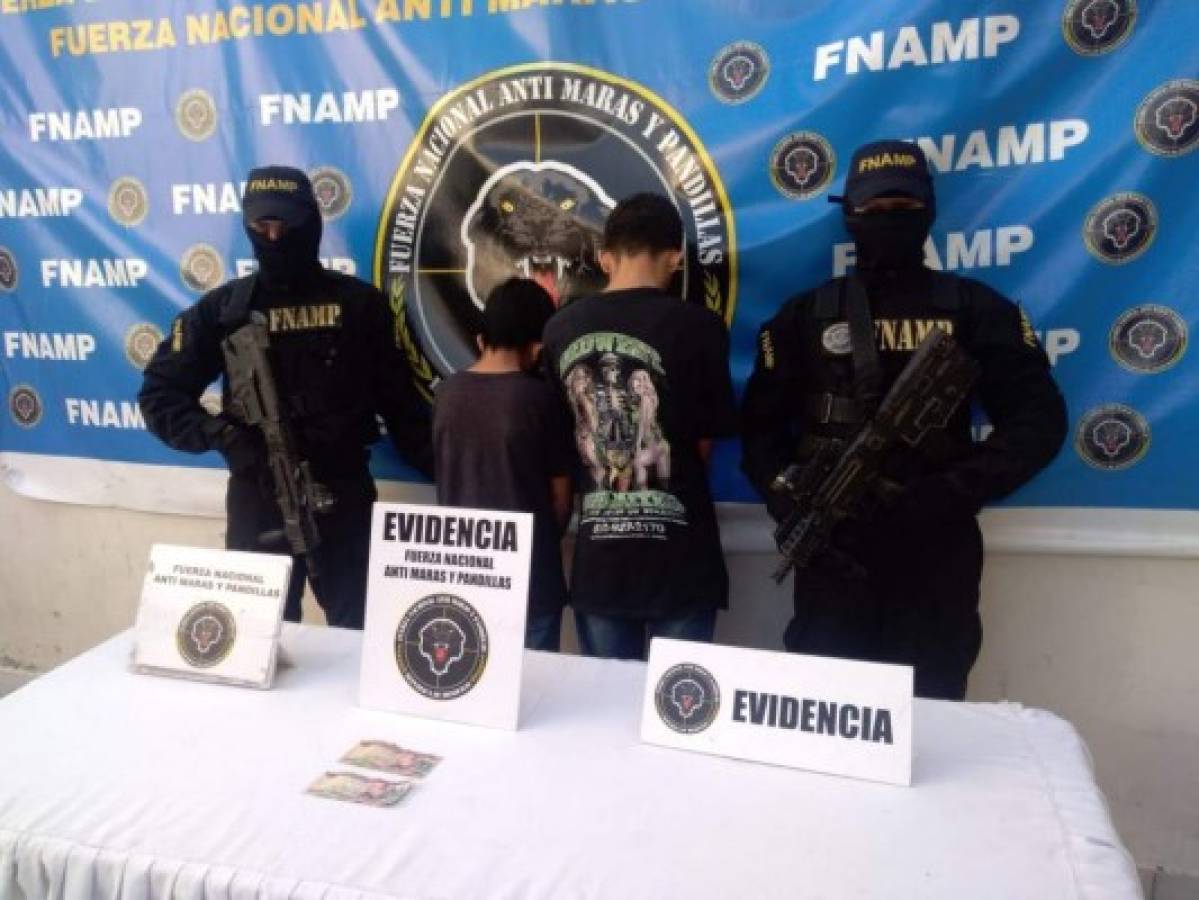 Capturan a dos menores, supuestos extorsionadores y miembros de la pandilla 18