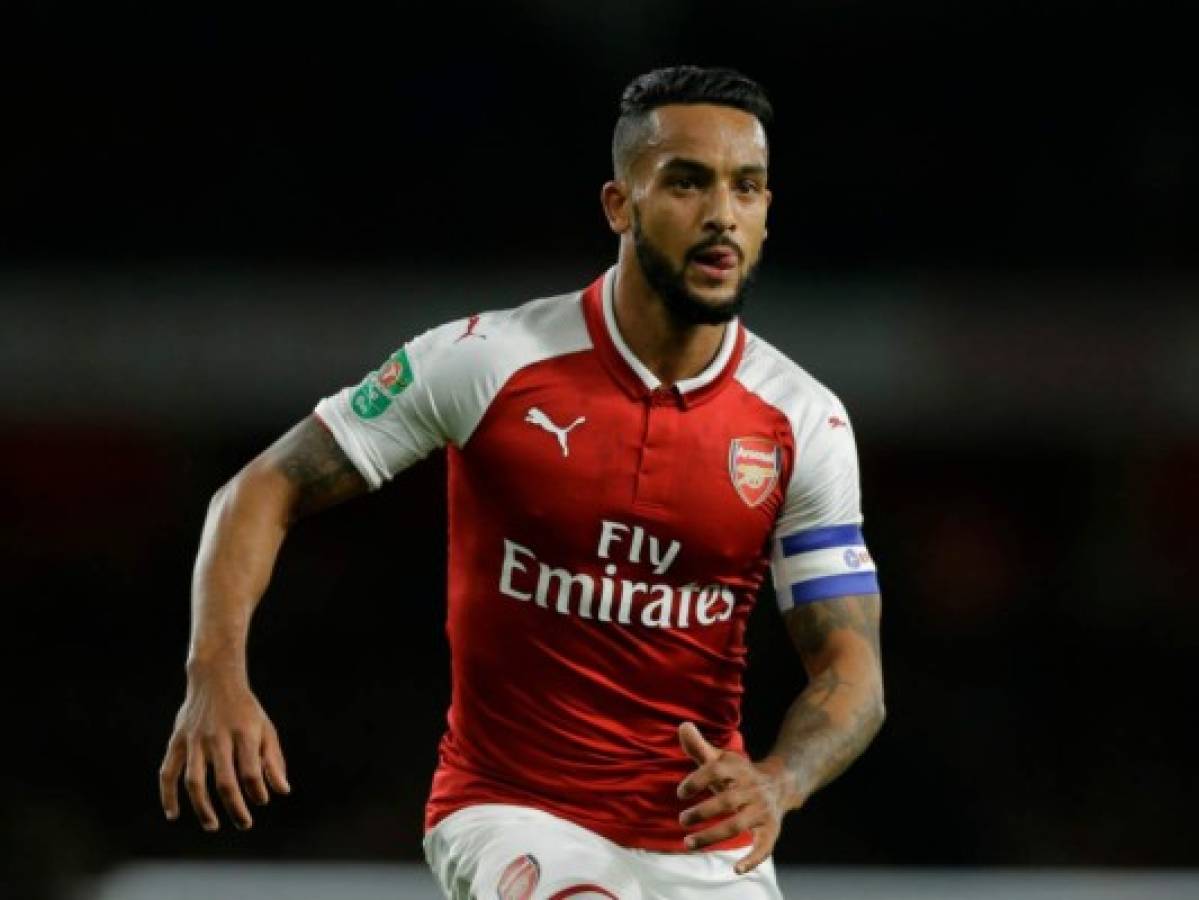 Walcott se va de Arsenal y Everton anuncia su fichaje