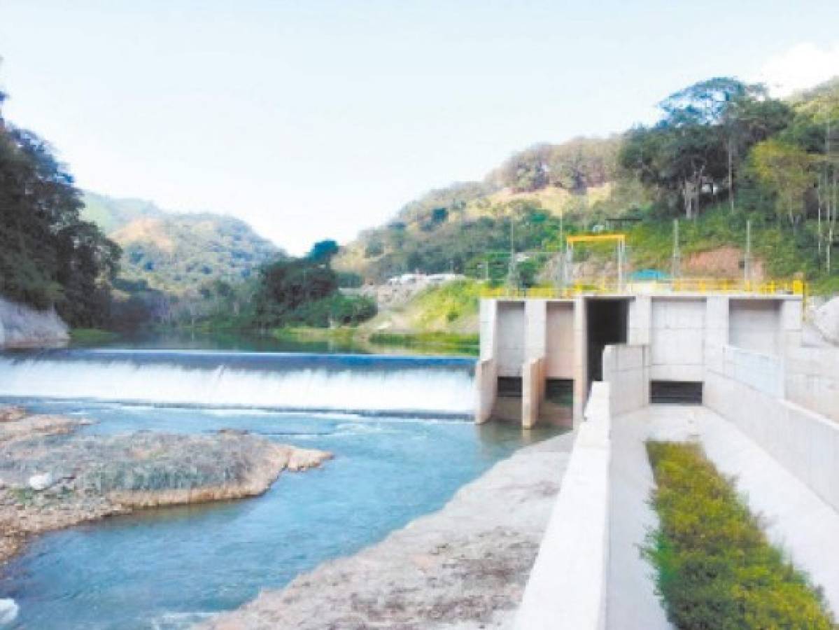Honduras urge de más energía limpia