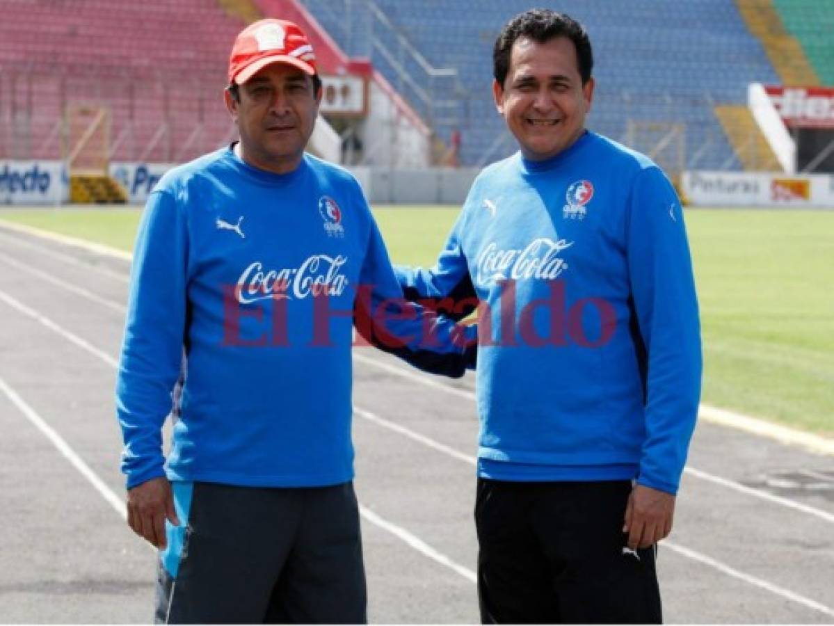 Nahun Espinoza se convierte en el nuevo entrenador de Olimpia