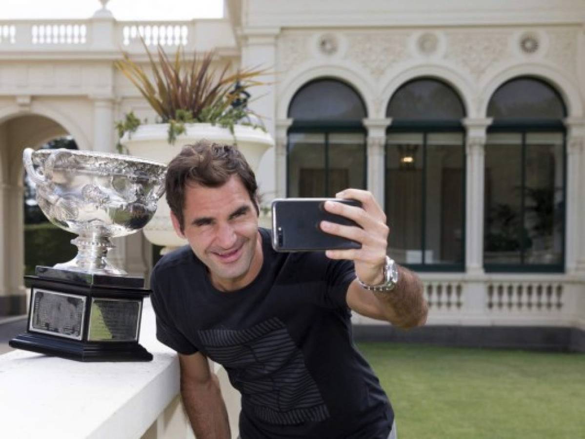 Federer gana la final en Australia, su 20mo Grand Slam