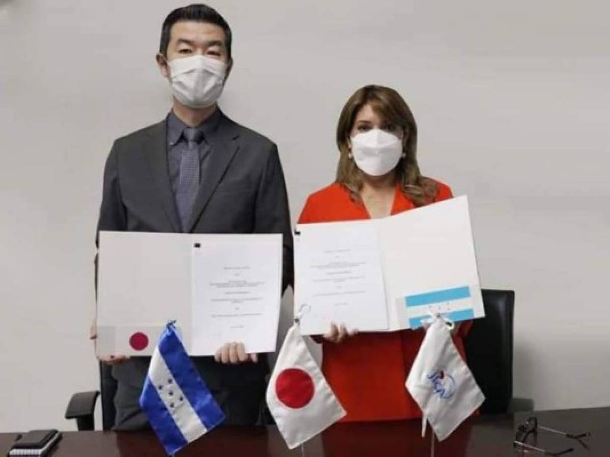 Sesal y JICA firman acuerdo para Proyecto de Fortalecimiento de la Prestación de Servicios   