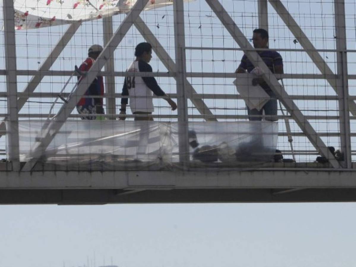 Reubicarán a los vendedores del Hospital Escuela Universitario