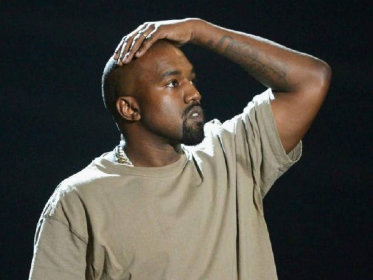Kanye West sufrió colapso mental