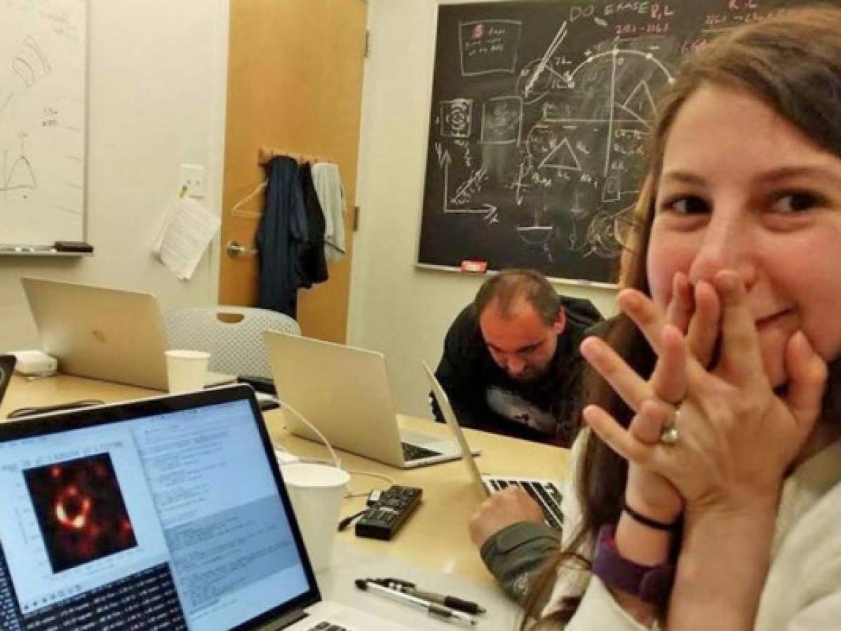 Katie Bouman, la joven investigadora detrás de la primera foto de un agujero negro