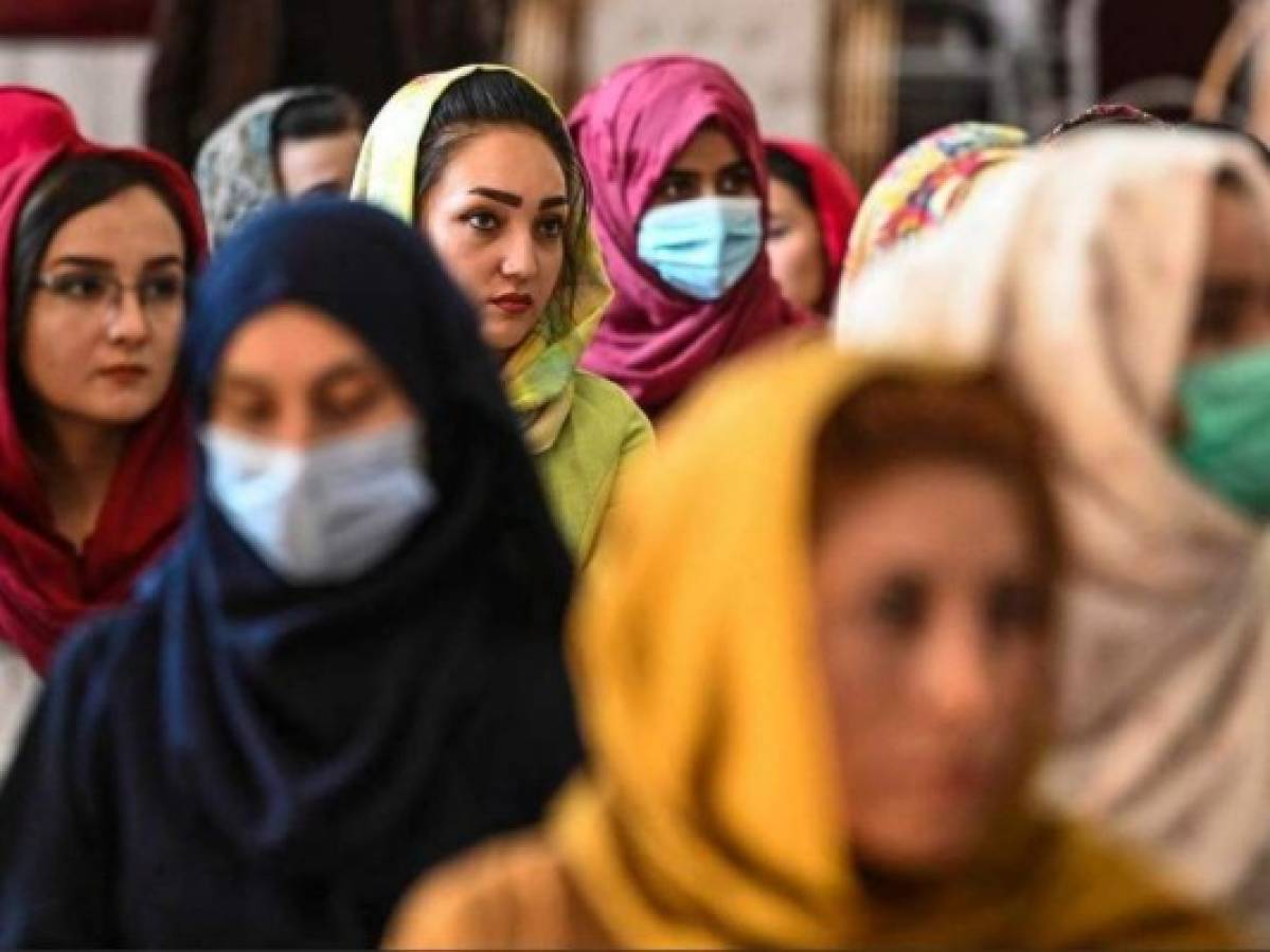 El regreso de los talibanes es 'el fin del mundo' para las mujeres de Afganistán