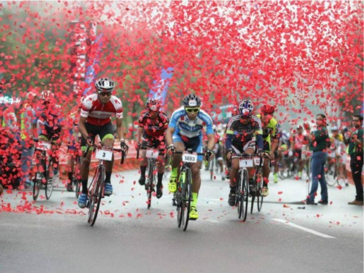 Allan Hernández lidera la Élite en la Sexta Vuelta Ciclística