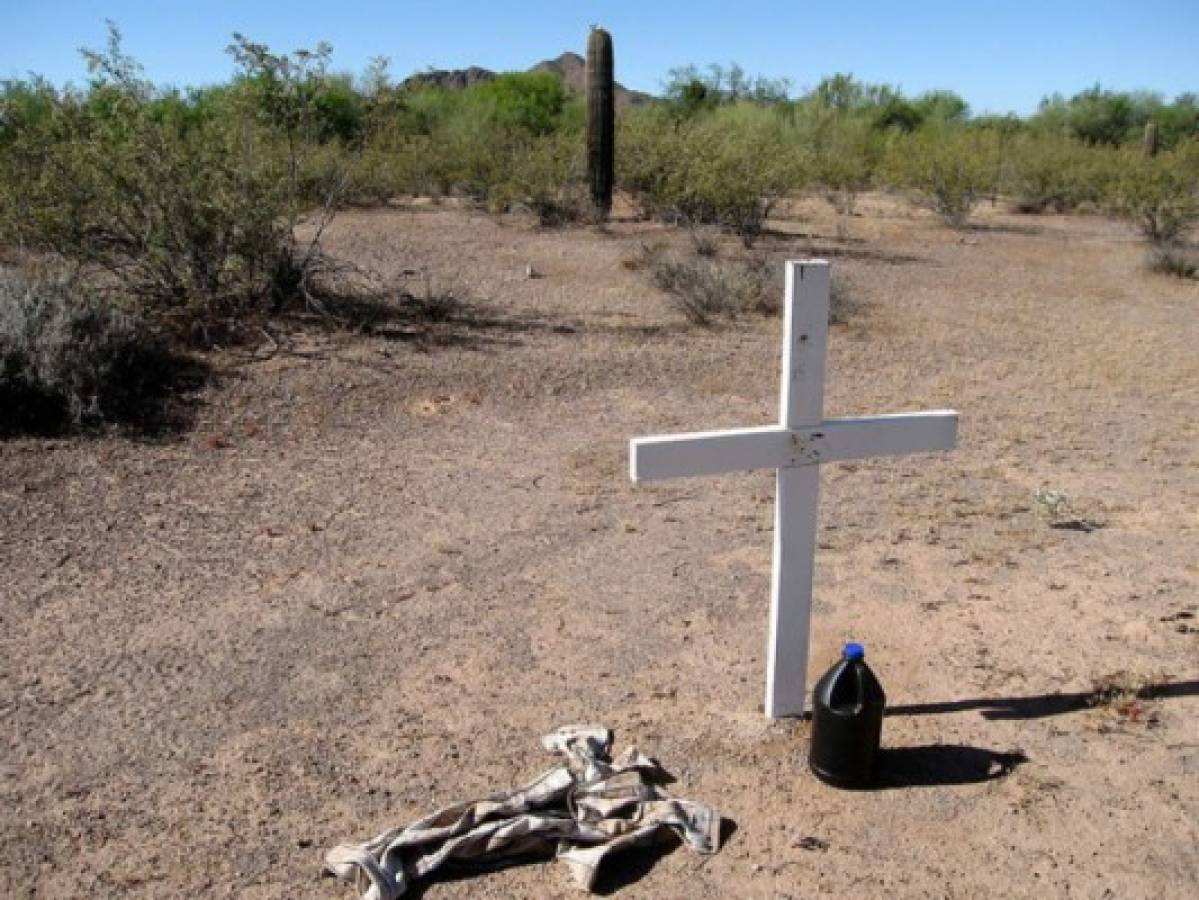 Muchos migrantes han perdido la vida en el desierto de Arizona en su ruta por la búsqueda de mejores oportunidades.