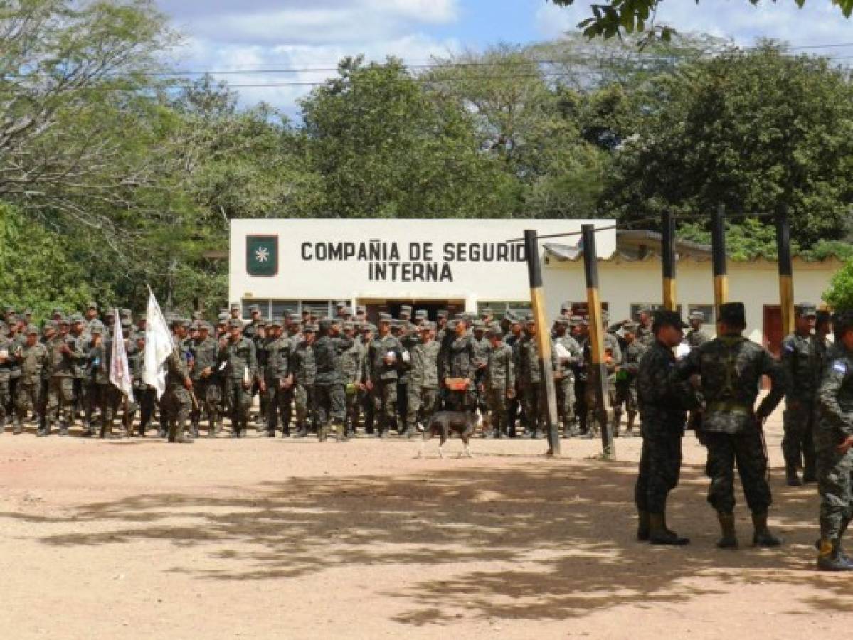 Honduras: Llevan sacerdotes y pastores al Centro de Adiestramiento Militar de Olancho por desmayos de estudiantes