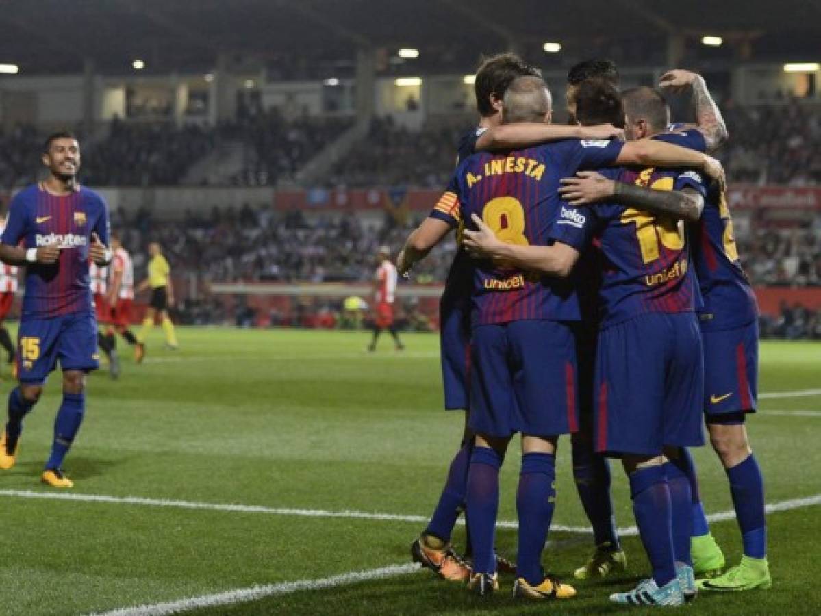 El Barcelona sigue firme y gana 3-0 el derbi en Girona