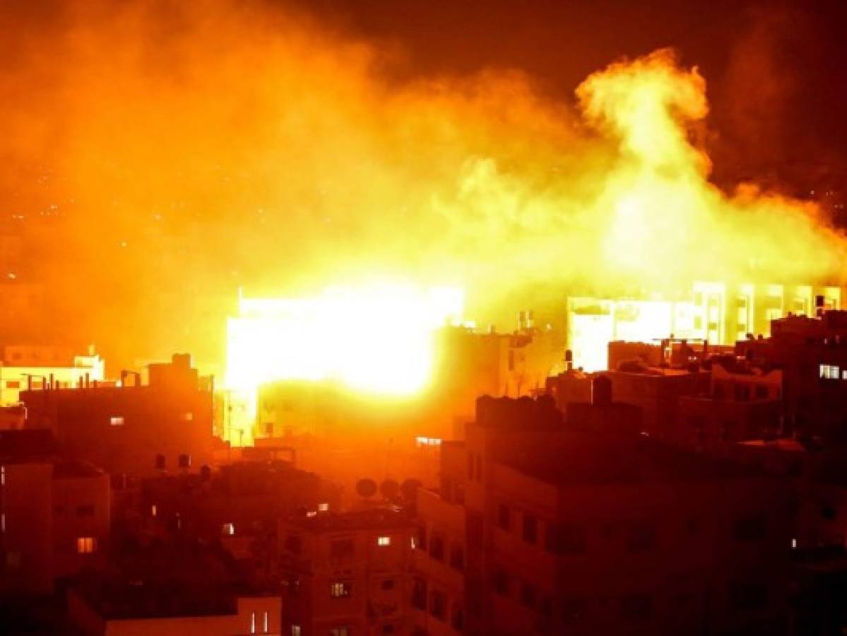 Israel bombardea Gaza tras lanzamiento de cohetes palestinos