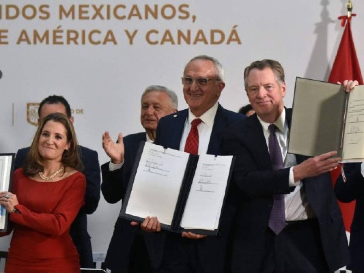 México, EEUU y Canadá firman texto final del T-MEC