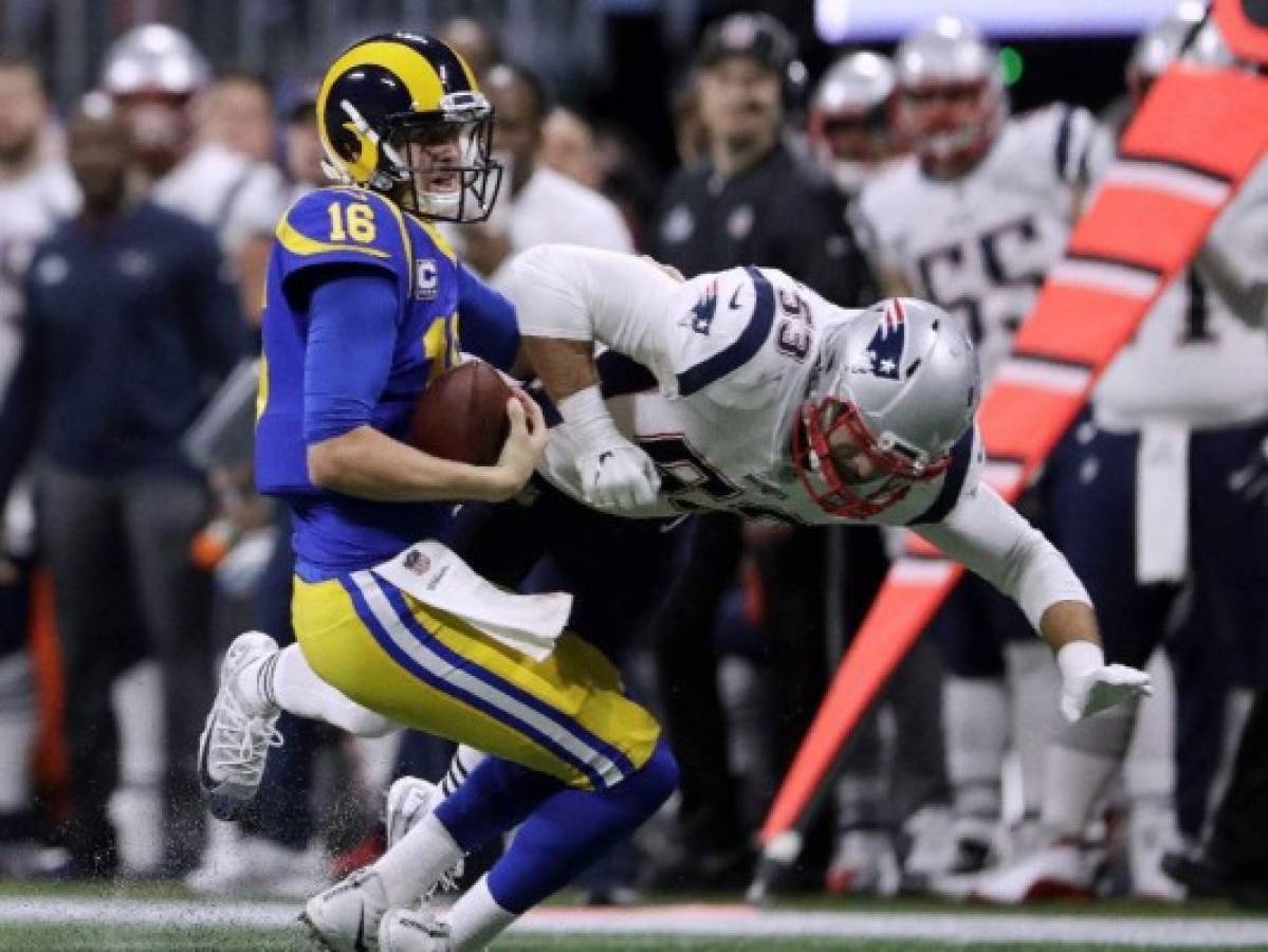 New England Patriots ganan su sexto Super Bowl al derrotar 13-3 a los Rams de Los Ángeles