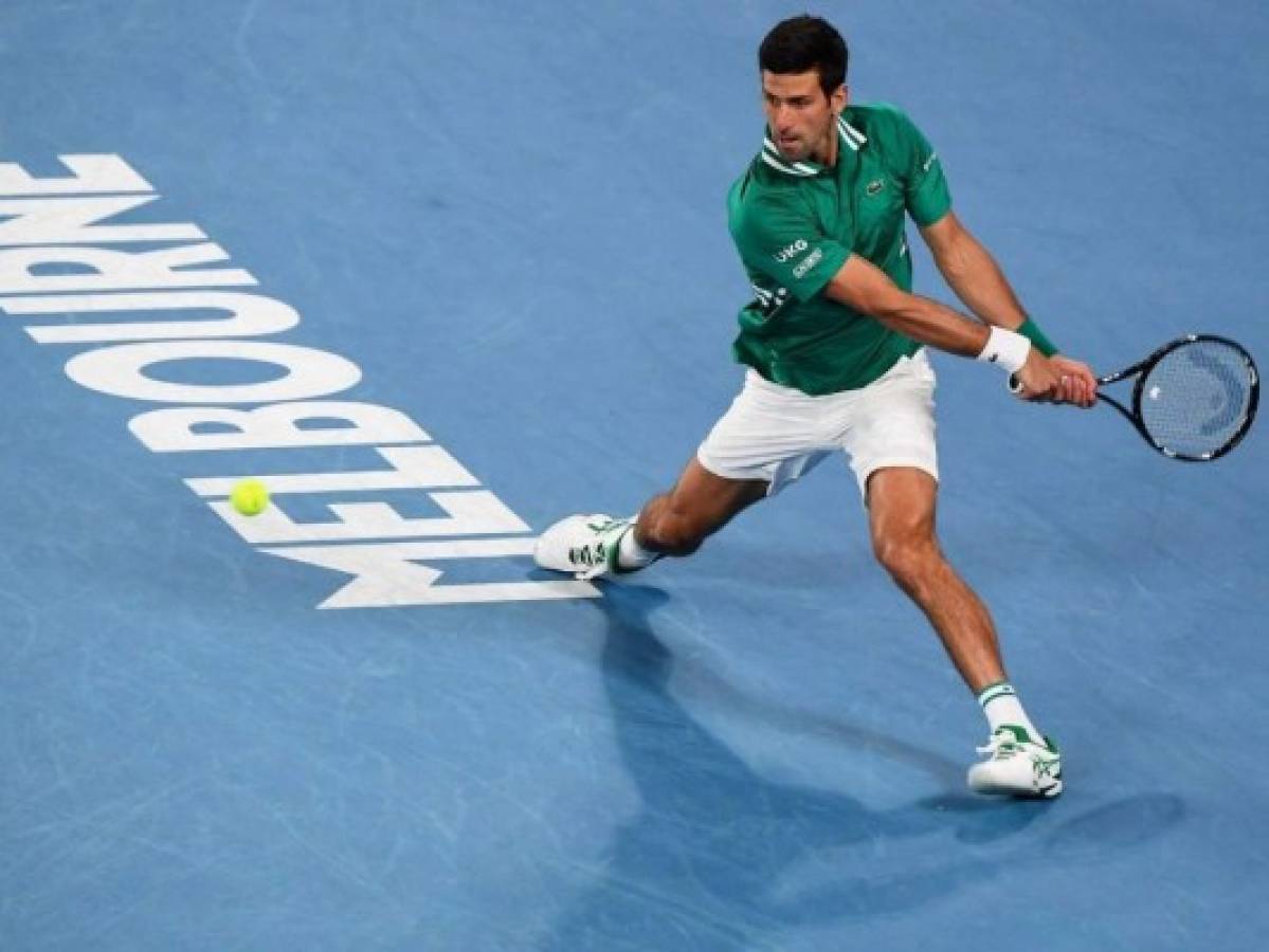 Abogados de Djokovic dicen que exención de vacuna fue por dar positivo al covid en diciembre  