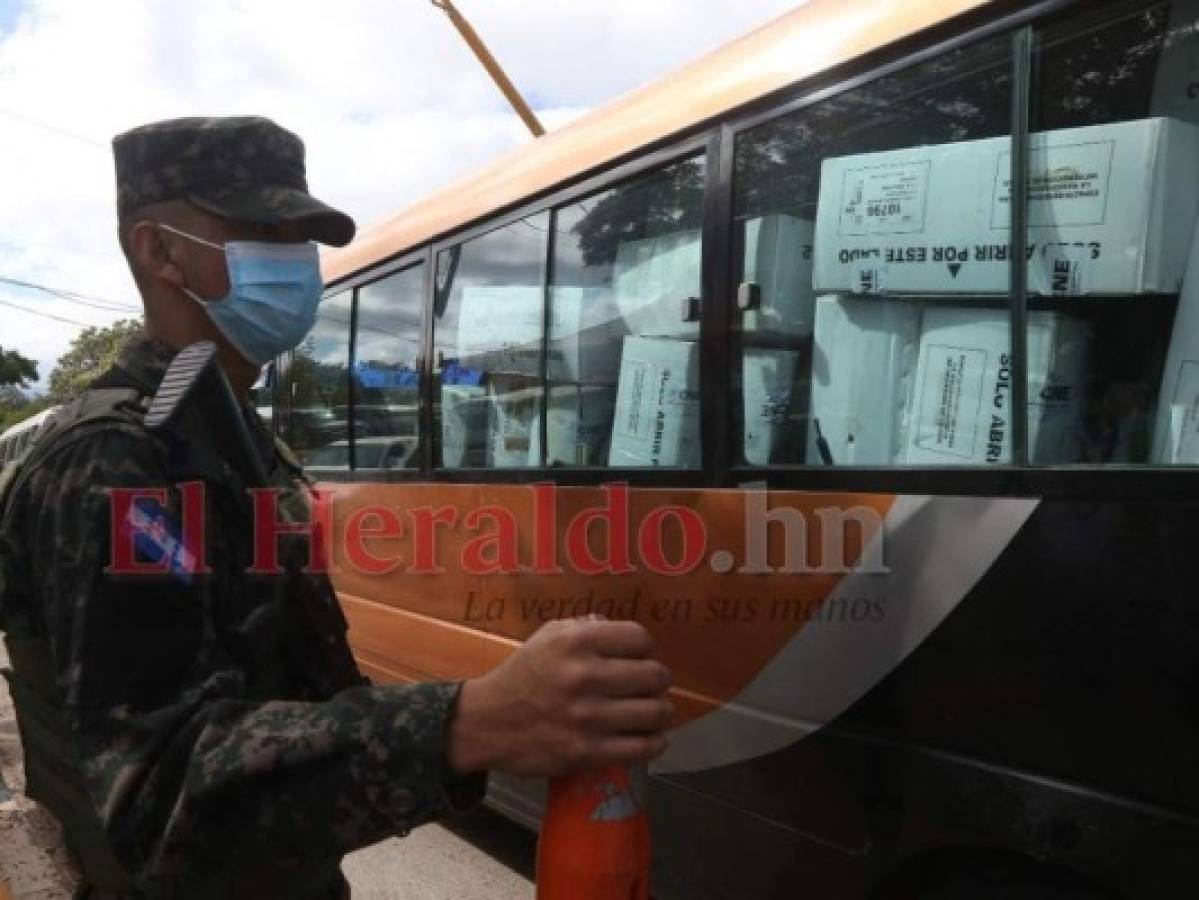 EN FOTOS: Maletas electorales retornan al Centro Logístico Electoral para escrutinio