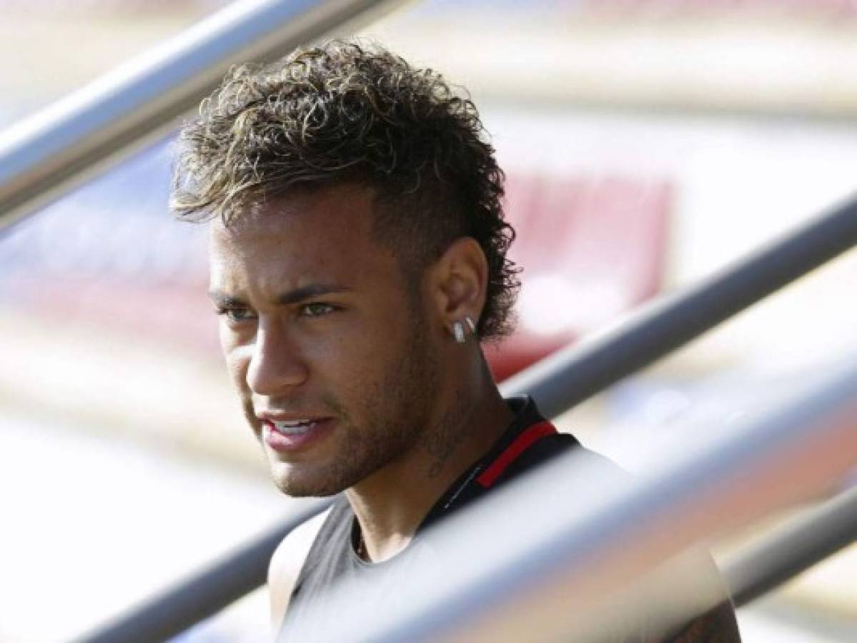 El Barcelona admite que Neymar quiere dejar el club