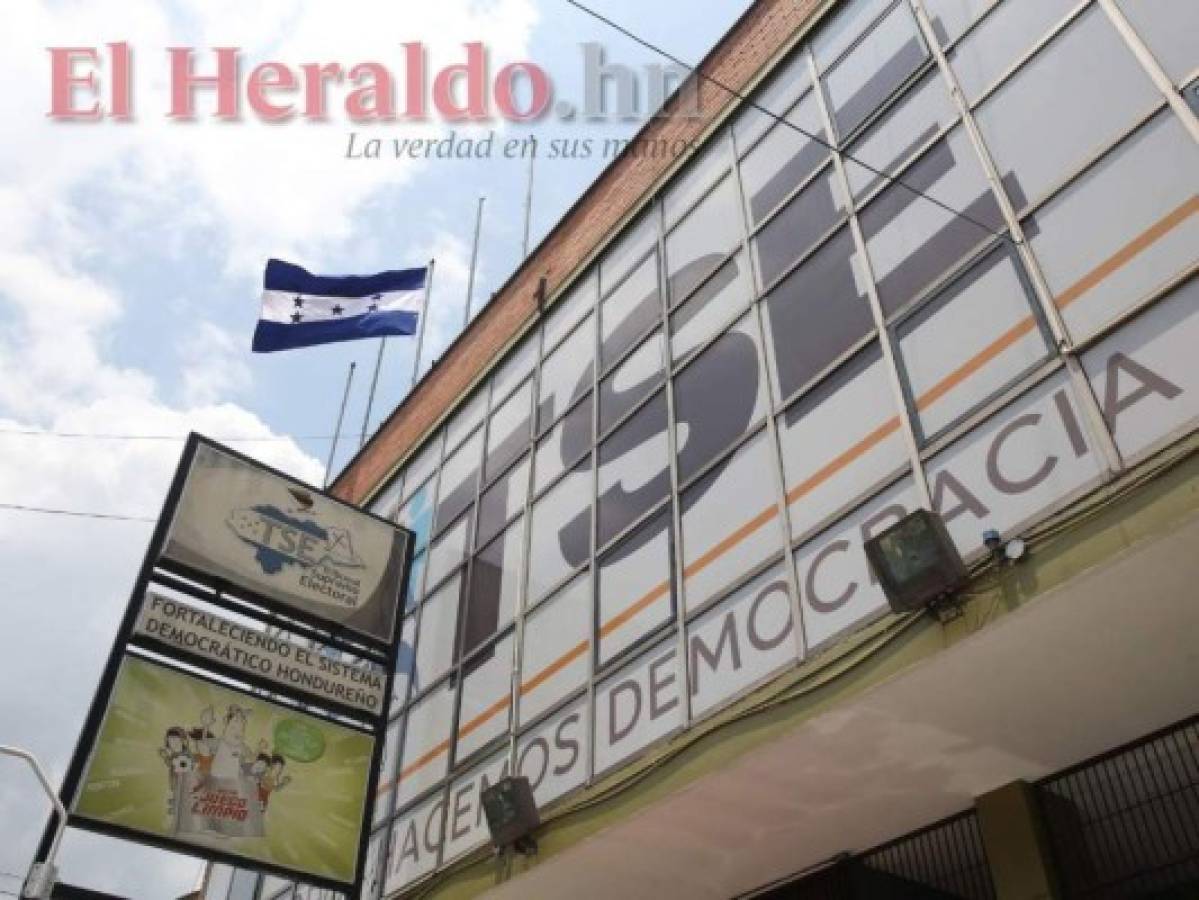 Nueva ley electoral y reformas dividen a la oposición