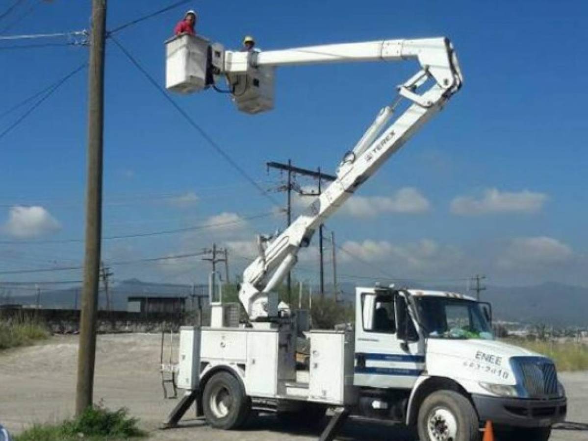 Listado de sectores sin energía eléctrica este domingo en Honduras