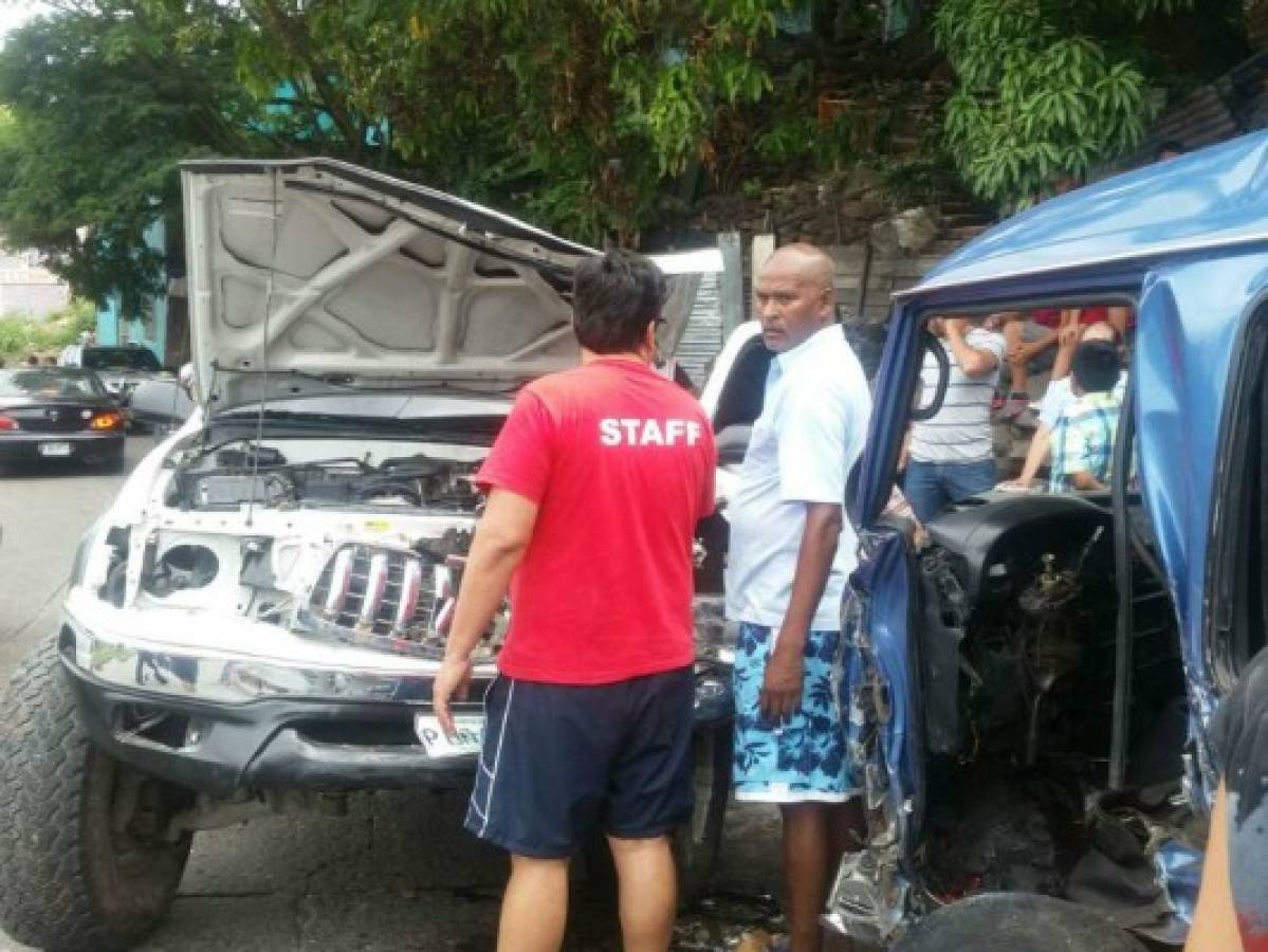 Varios heridos en brutal choque en la capital de Honduras