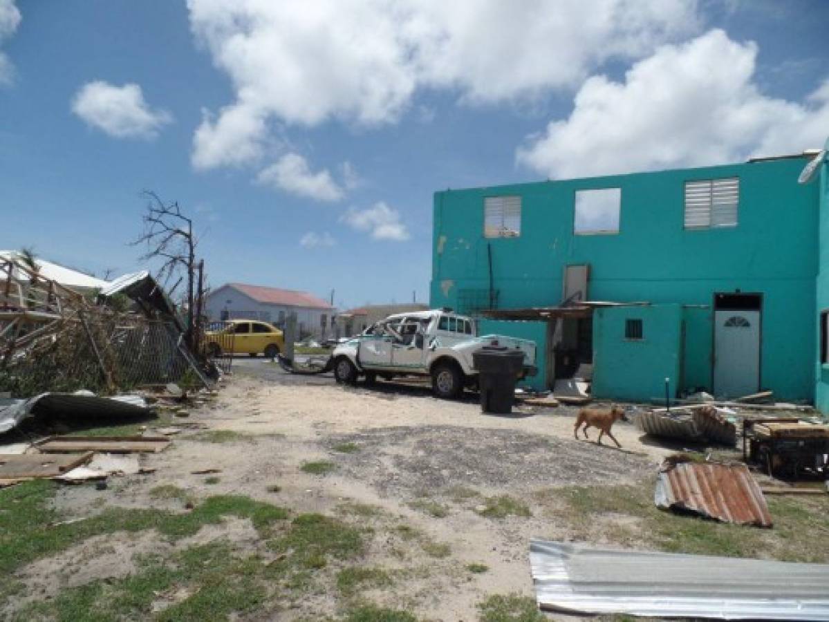 Irma toca tierra en Cuba y obliga a evacuar a más de 5 millones de personas en Florida