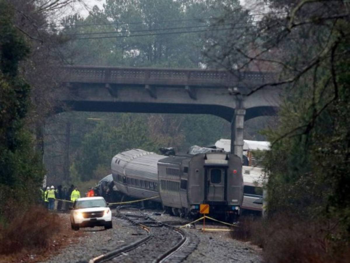 Dos muertos y más de cien heridos deja colisión de trenes en Carolina del Sur, Estados Unidos