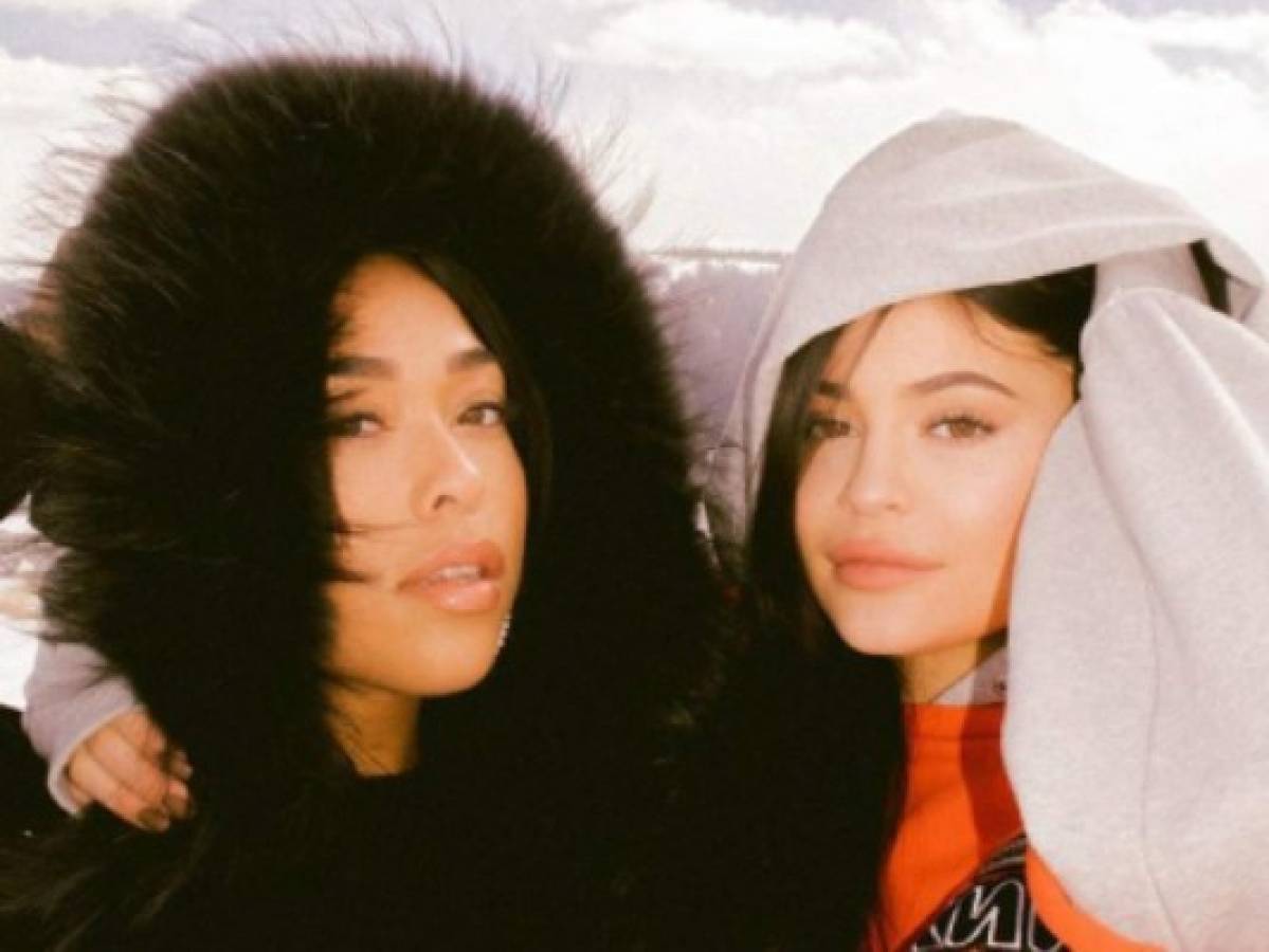 Kylie Jenner publica la primera foto en traje de baño luego del nacimiento de su hija Stormi