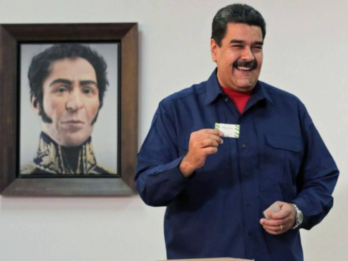 ﻿Nicolás Maduro apunta a su reelección sin la oposición en las presidenciales