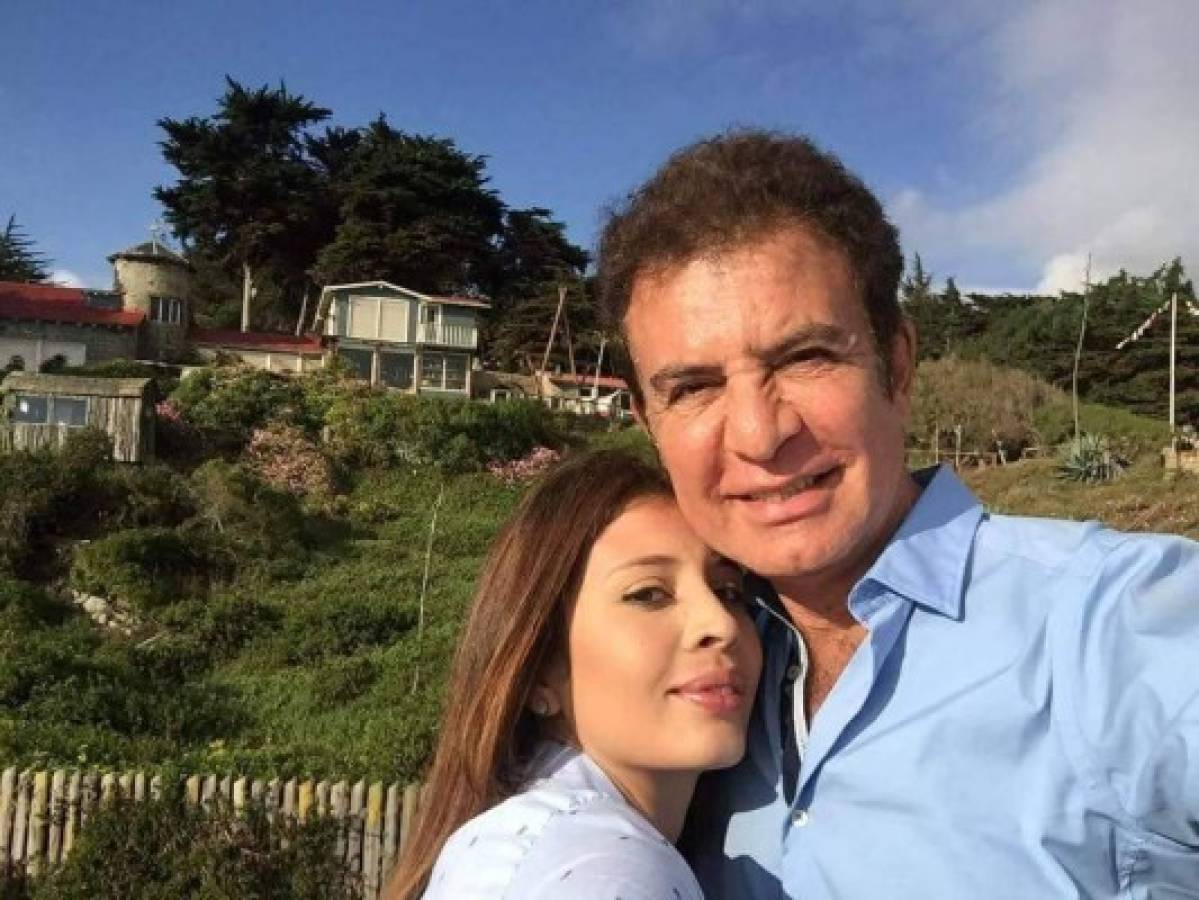 La esposa de Salvador Nasralla presume sus dotes de cantante con sus seguidores