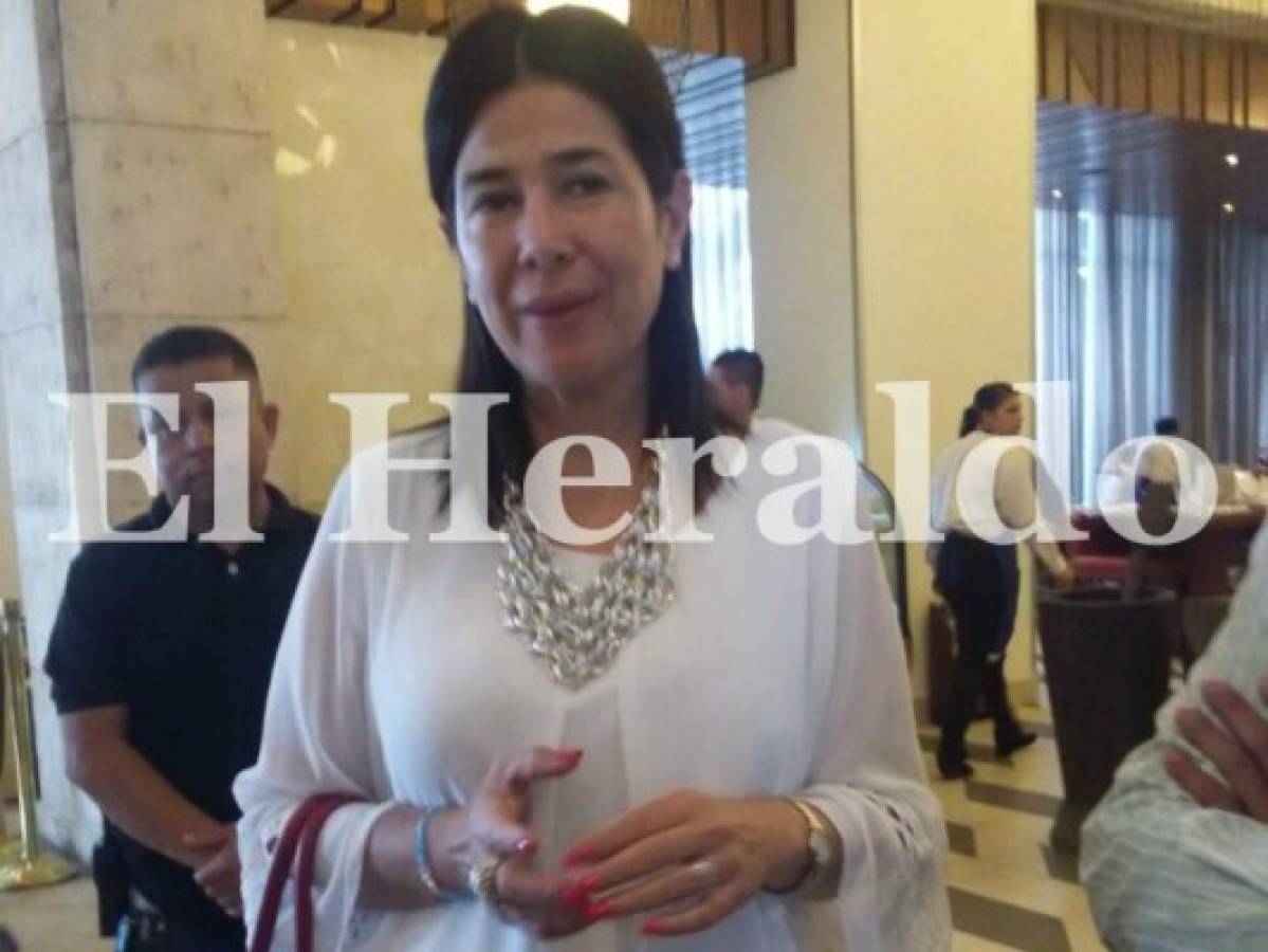 Directora de la SAR, Miriam Guzmán, se aumentó salario de L 140,000 a L 210,000