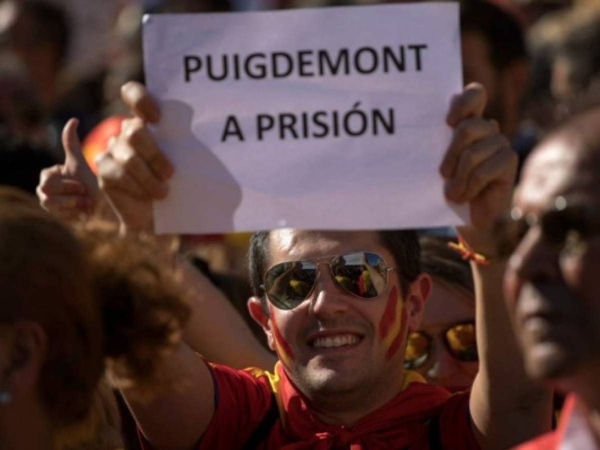 Carles Puigdemont podría postularse para las elecciones regionales de Cataluña