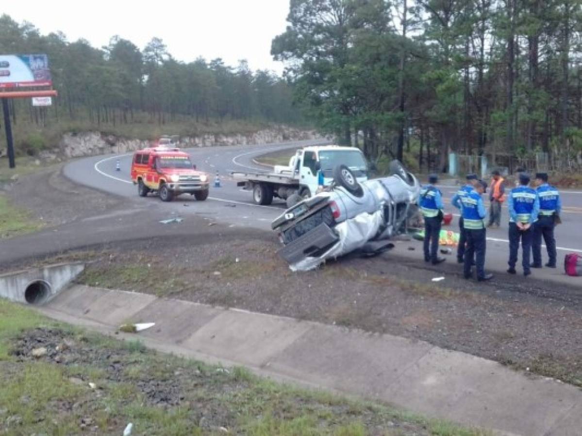 Un muerto y cuatro heridos deja aparatoso accidente en Zambrano