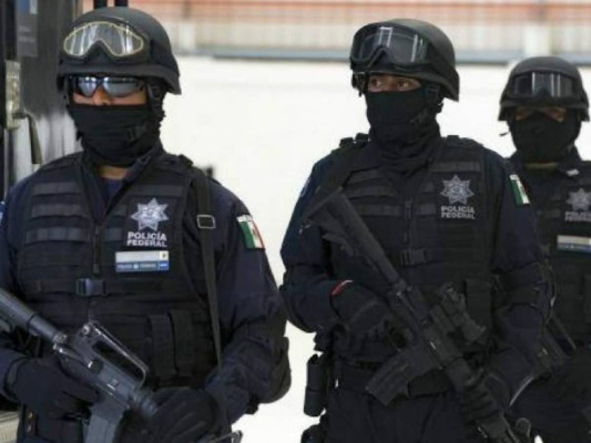 Investigan en México a policías por desaparición de tres italianos