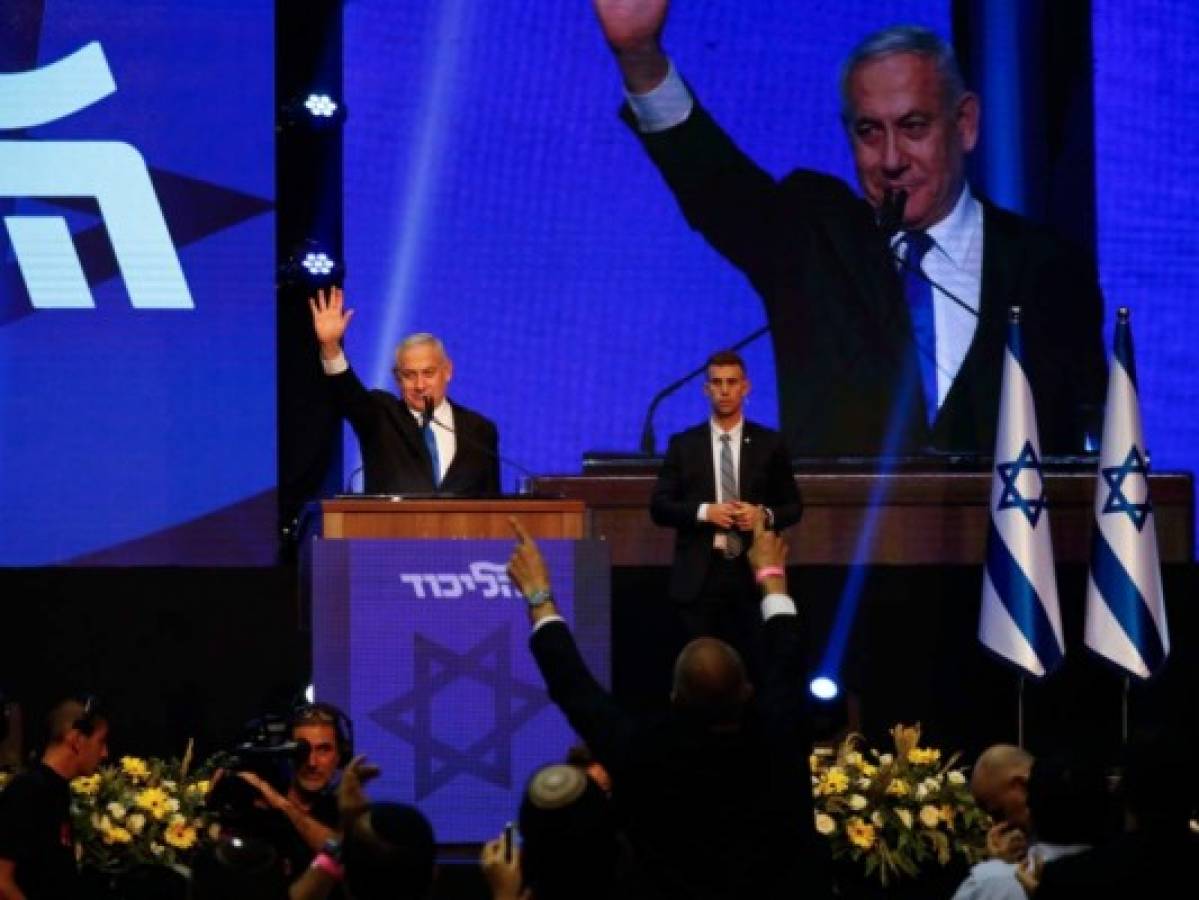 Elección israelí dejaría a dos principales partidos igualados