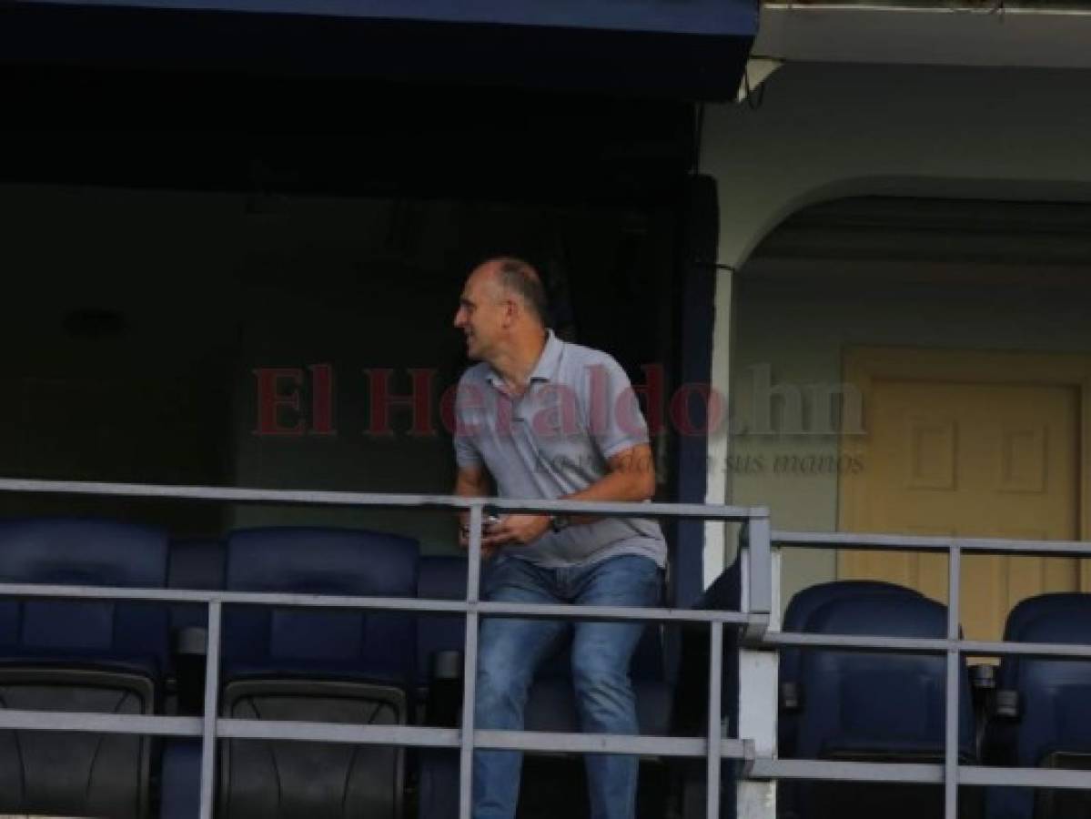 Fabián Coito presente en el Estadio Nacional para ver a Motagua vs Juticalpa